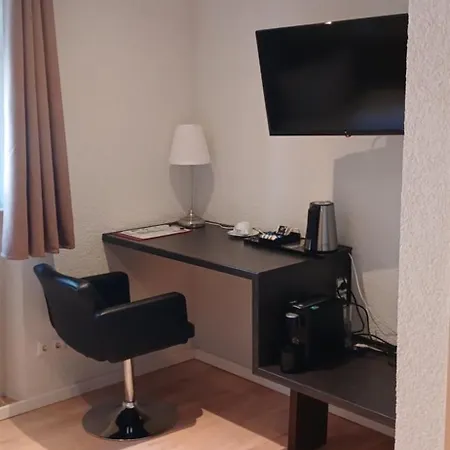 Birnbaum Hotel
